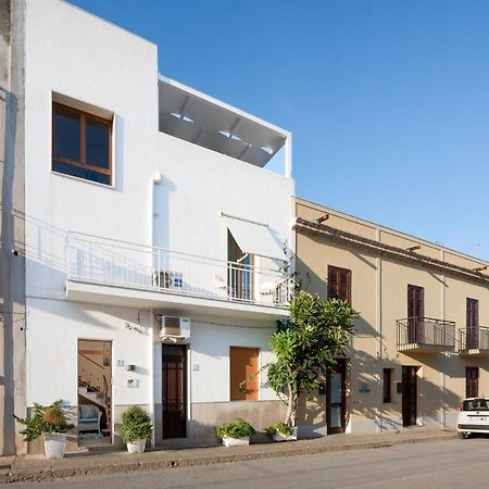 A Casa Di... Aurora 2 Panzió San Vito Lo Capo Kültér fotó