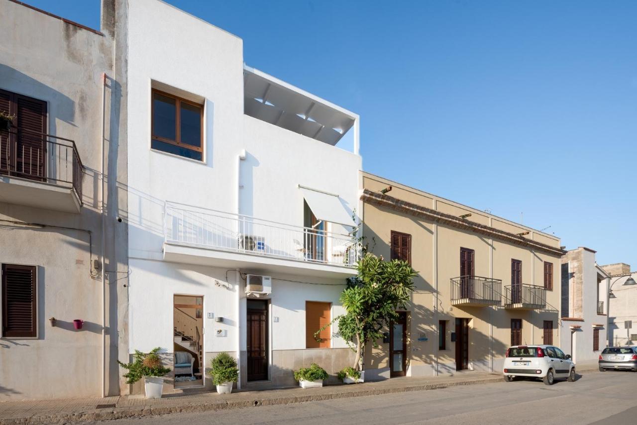 A Casa Di... Aurora 2 Panzió San Vito Lo Capo Kültér fotó